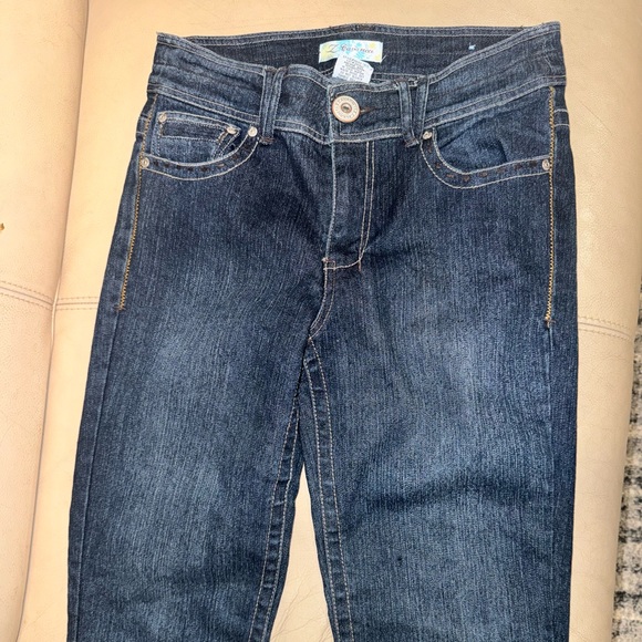 Z. Cavaricci 32” Dark Wash Denim Bootcut Jeans Size 8. - Picture 15 of 17